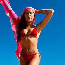 Após vazamento de vídeo íntimo, atriz decide abrir conta no OnlyFans