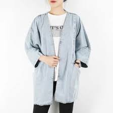Warna burgundy merupakan tona warna ungu dengan sedikit sentuhan merah hati yang elegan. Jual Produk Cardigan Biru Muda Cardigan Wanita Termurah Dan Terlengkap Juli 2021 Bukalapak
