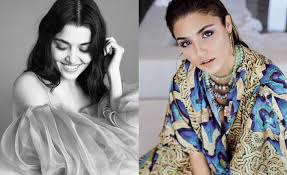 Eyvallah cumartesi biz geldik @handeercel & #handeerçel pic.twitter.com/qc6utcz9sk. Hande Ercel Kimdir