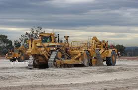 The world's beefiest (in weight and blade size) D11 dozer ...