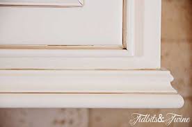builder grade kitchen, cabinet trim