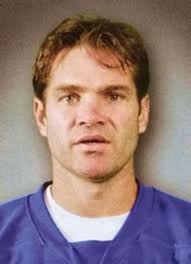 Player photos for the 1988-89 London Knights at hockeydb.com