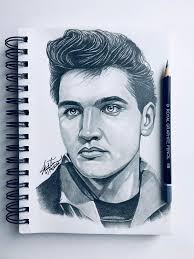 He is really handsome, makes me fall in love seeing him 🖤🖤🖤