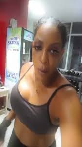 Daria Robinson-Ernest: Founder of Glow by Daria For over a decade, Daria  Robinson-Ernest has been guiding individuals toward ease, vitality, and  pain-free movement. As a Certified Pain-Relief Coach & Anat Baniel Method®