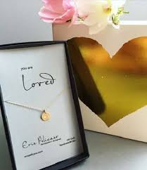 It was 1922 when emily post published the first known list of traditional anniversary gifts categories. Impress Your Partner With These 1st Anniversary Gift Ideas Styles At Life