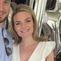 Katie Farley's Instagram, Twitter & Facebook