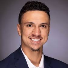 I'm excited to announce that I'm returning to the Growlers as the Director  of Partnership Activation! After interning with the team in 2023 as the  Merchandise Intern, my passion for working in