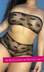 peachynezzz  Peachynezz7 Nude Leaks OnlyFans Photo 9 | TheFappening