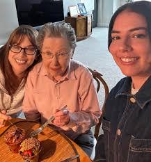 Kayla Gammon's Instagram, Twitter & Facebook