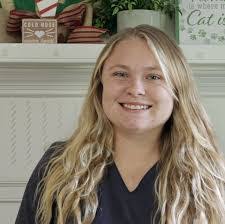 Stefanie Stewart's Instagram, Twitter & Facebook