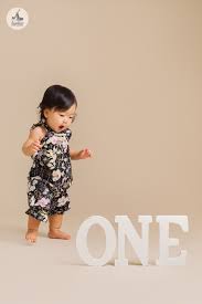 1 year old picture ideas | one year old shoot ideas. 1 Year Old Baby And Family Celebration Photoshoot Singapore