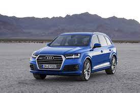 All New 2016 Audi Q7 Revealed Drops 325kg Or 717lbs Looks Like A Big Q3 25 Pics Carscoops Audi Q7 Audi Luxury Hybrid Cars