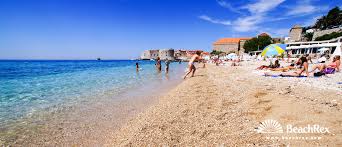 Die meisten dieser inseln sind sehr klein und unbewohnt. Strand Banje Dubrovnik Dalmatien Dubrovnik Kroatien Beachrex Com