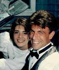 Edward Newberry's Instagram, Twitter & Facebook