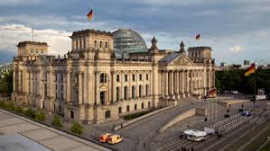 Die deutschen wählen ihre abgeordneten normalerweise alle vier jahre bei der bundestagswahl. Deutscher Bundestag Wo Ist Der Bundestag