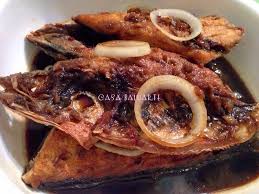 Fish Version Of Beef Bistek Aka Karne Prita Ingredients 2 3 Lb Bangus Butterflied 1 3 Cup Soy Sauce Bistek Recipe Bangus Recipe Filipino Recipes