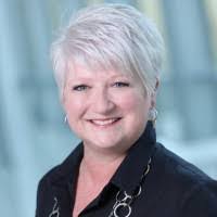 Lisa Kilroy's Instagram, Twitter & Facebook