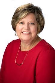 Joann Dews's Instagram, Twitter & Facebook