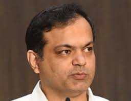 Agrawal Gets Higher Education