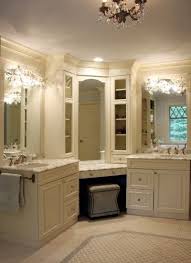 His And Hers Bath With Vanity Area In The Middle Love It Http Thegardeningcook Com Best Home Decor Ideas Home Dream Bathrooms His And Hers Sinks