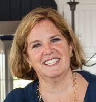 Candace Dyal's Instagram, Twitter & Facebook