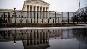 Rozpoczął działalność 1 wżeśnia 1917. Amerykanski Sad Najwyzszy W Obronie Katolikow Vatican News