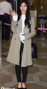 Korean Airport Fashion Tzuyu At The Airport Styling This Trench Coat Outfit What Do You Think Korean Airport Fashion Outerwear Outfit Trench Coat