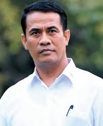 Setelah beberapa hari tun mahathir mohamad dilantik sebagai perdana menteri malaysia yang ketujuh, hari ini beliau dan majlis presiden pakatan harapan telah mendapat kata putus dengan menamakan beberapa menteri kabinet baharu di bawah pemerintahan pakatan harapan. Amran Sulaiman Wikipedia
