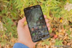 Il prezzo poi è sempre aggressivo e con le offerte online è impossibile non prenderlo in considerazione. Asus Zenfone 2 Laser Review