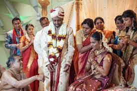 Hindu Wedding Birmingham Bharkavy Edwin By Worcester Photographer Mountains Photography Indian Wedding Outfits Indian Wedding Photography Indian Bridal