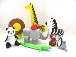 Animals Made From Egg Cartons And Toilet Paper Rolls From Make Your Own Zoo Jungle Animal Crafts Toilet Roll Craft Toilet Paper Roll Crafts