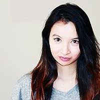 Shannon Leone's Instagram, Twitter & Facebook