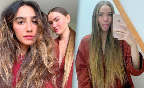 3,890 likes · 1 talking about this. Novo Look De Vitoria Falcao Da Dupla Anavitoria Choca Fas A Vitoria De 16 Anos Viveu Um Dia Nos Meus 25 Notas Glamurama