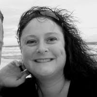 Ramona Stein's Instagram, Twitter & Facebook