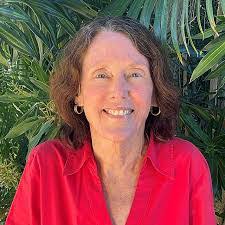 Denise Glasgow's Instagram, Twitter & Facebook