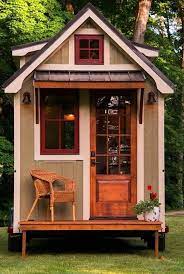 How A 13 Year Old Boy Built His Own Tiny House With A Tiny Ideias De Decoracao De Quartos Ideias De Decoracao Decoracao