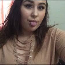 Tracy Blais's Instagram, Twitter & Facebook