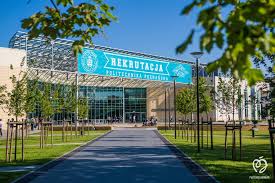 It is accredited by ministerstwo nauki i szkolnictwa wyzszego, polsce. Campus Warta Politechnika Poznanska Poznan University Of Technology