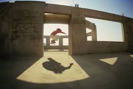 Epingle Par Sleepy Jones Sur Empty Pools Hugh Holland Photographie Skateur