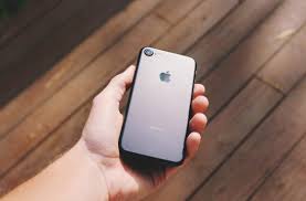 Get results from several engines at once. Iphone Se 2020 Review Is It Worth Buying For Photo And Video