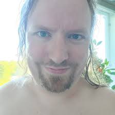 🙋🏼‍♀️ Question Why does God not exist? And do you feel that Christians  are deceived into believing it? Does that make you feel bad for them?