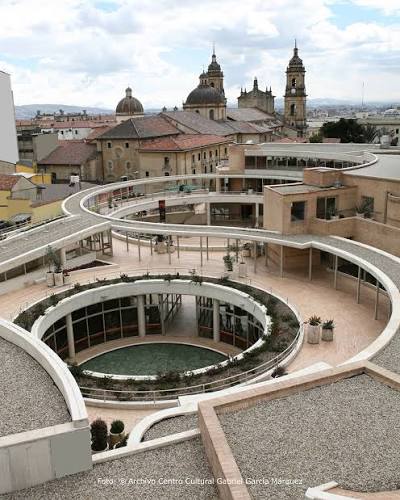 Fondo de Cultura Económica Colombia | 🎉🤩 El Centro Cultural Gabriel  García Márquez cumple 17 años de encuentros, lecturas, diálogos e historias  que han dado vida al corazón de... | Instagram