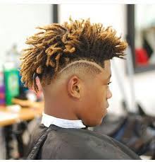 Drop fade haircut is a skin fade variation, where the gradient cut falls deeper behind the ears and creates a sleek arc shape. Drop Fade Dreads Novocom Top