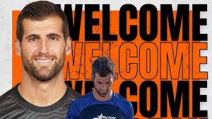 News: STARS WELCOME BACK GOALKEEPER CHRIS TOTH