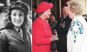 Queen Very Very Sad Over Dame Vera Lynn S Death Her Majesty Sends Deepest Condolences Daily Mail Online