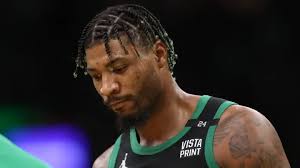 Смарт был потрясен обменом и все еще пытается его осмыслить