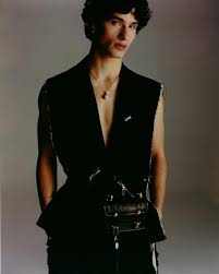 addison.stender photographed by @lawrencedeleonph and styled by  @arielwustyle.nyc 💫 Location: @100suttonstudios Assistant:  @drelus_caroline Wardrobe: @christiancolorado.co Shoes: @sunnisunnistudio  #NextModels #NextModelsLA