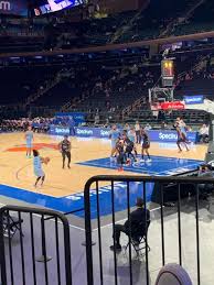 Syracuse's basketball arena is the biggest by a landslide, coming in first place with 34,616 seats. Madison Square Garden Bereich 120 Heimat Von New York Rangers New York Knicks St John S Red Storm New York Liberty