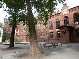 A museum dedicated to his work, the fundació joan miró, was established in his birth city in 1975. Joan Miro Grundschule Berlin De