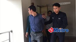 Bisma adalah anak dari dewi gangga dan prabu santanu. Ahli Kerabat Diraja Johor Didakwa Memiliki Dadah Page 3 Carigold Forum